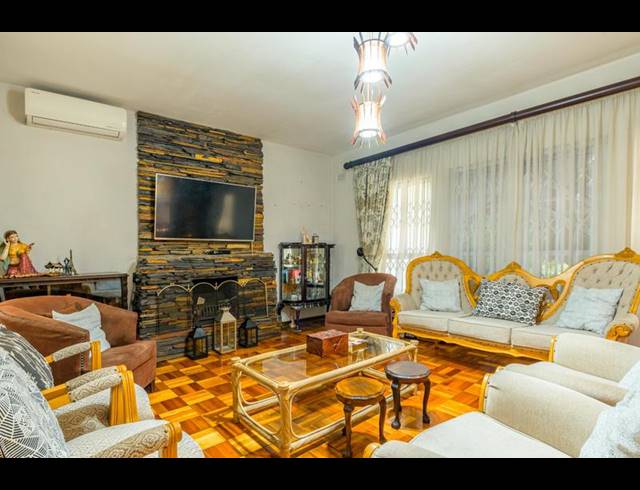 4 BEDROOM HOUSE FOR SALE IN PELHAM